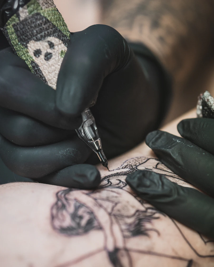 Tattooing in progress